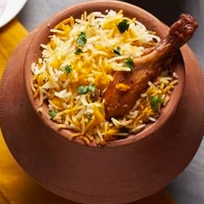 Chicken Biryani With Raita (With Bone)